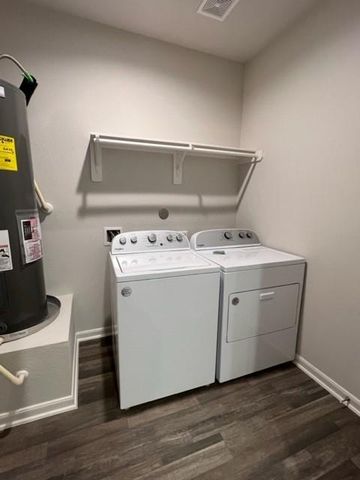 417 Del Monte Drive, Huntsville, TX 77320