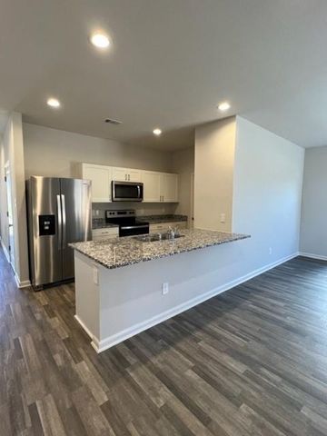 417 Del Monte Drive, Huntsville, TX 77320