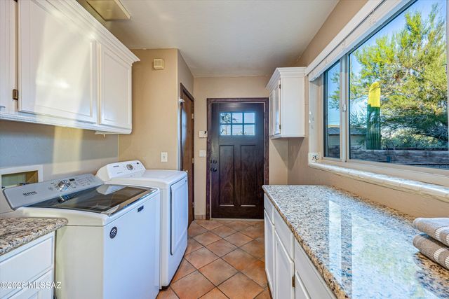 5000 W Camino De Manana, Tucson, AZ 85742