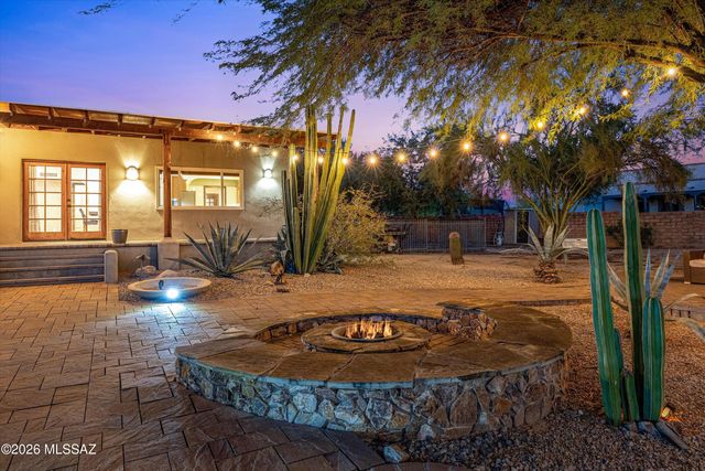 5000 W Camino De Manana, Tucson, AZ 85742
