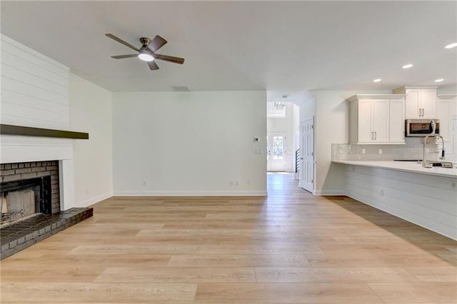 6336 Spring Lake Drive, Flowery Branch, GA 30542