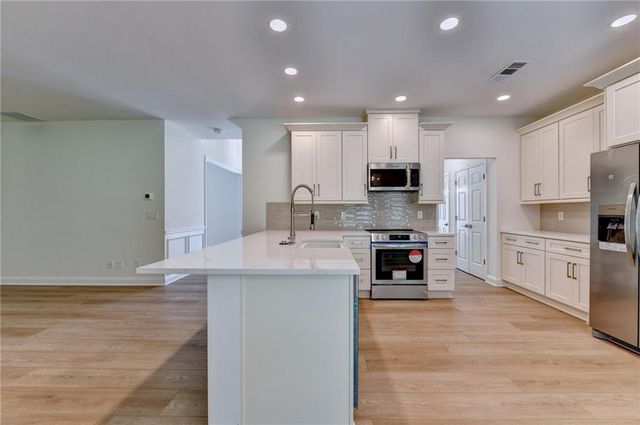 6336 Spring Lake Drive, Flowery Branch, GA 30542