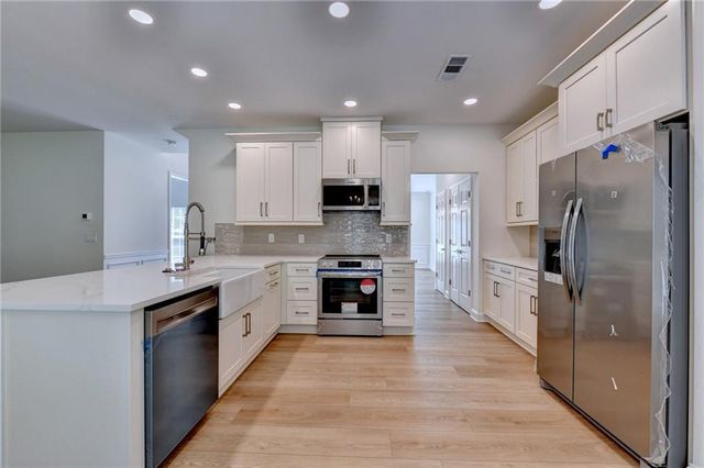 6336 Spring Lake Drive, Flowery Branch, GA 30542