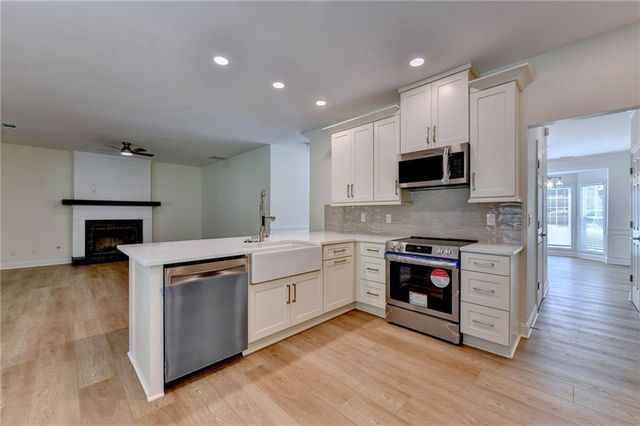 6336 Spring Lake Drive, Flowery Branch, GA 30542
