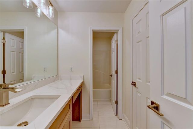 6336 Spring Lake Drive, Flowery Branch, GA 30542