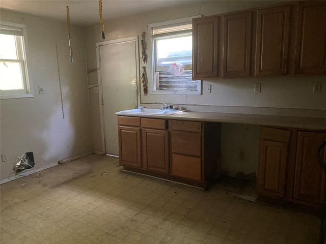 108 Linda ST, San Marcos, TX 78666