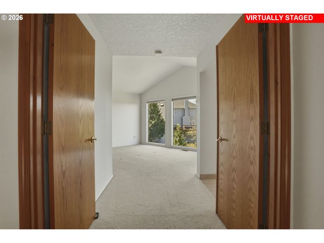 7611 Se 141ST Ave, Portland, OR 97236