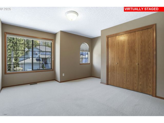 7611 Se 141ST Ave, Portland, OR 97236