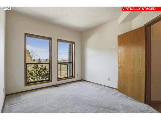 7611 Se 141ST Ave, Portland, OR 97236