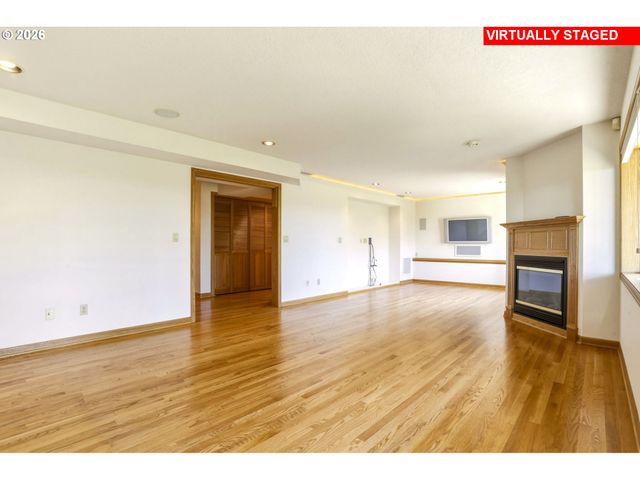 7611 Se 141ST Ave, Portland, OR 97236