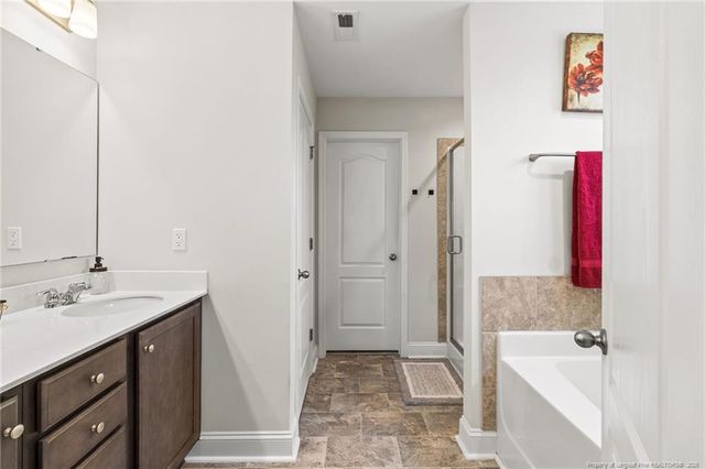 216 Bunting Drive, Lillington, NC 27546