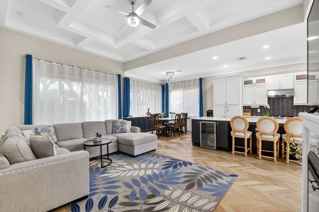 13567 Weyburne Drive, Delray Beach, FL 33446