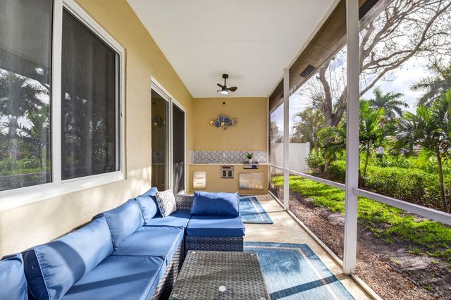 13567 Weyburne Drive, Delray Beach, FL 33446