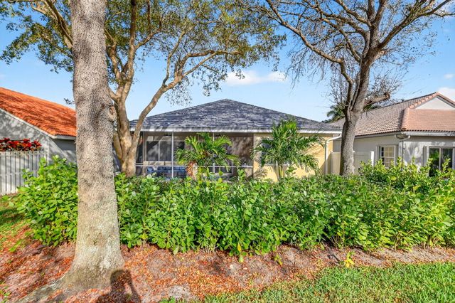 13567 Weyburne Drive, Delray Beach, FL 33446