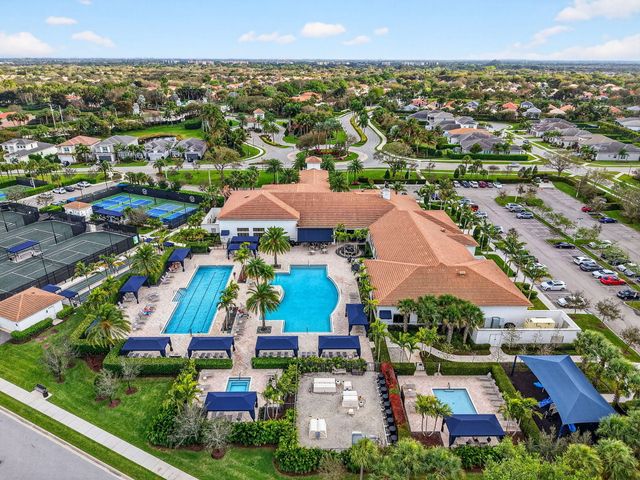 13567 Weyburne Drive, Delray Beach, FL 33446