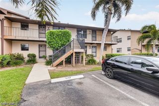 5270 Treetops DR J201, Naples, FL 34113