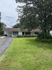 33306 OHIO AVENUE, Dade City, FL 33523