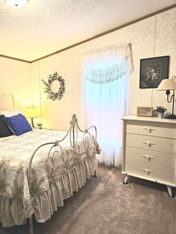 3353 Babylon Road, Allegan Twp, MI 49010