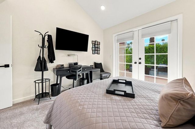 126 Avellino Circle, Palm Desert, CA 92211