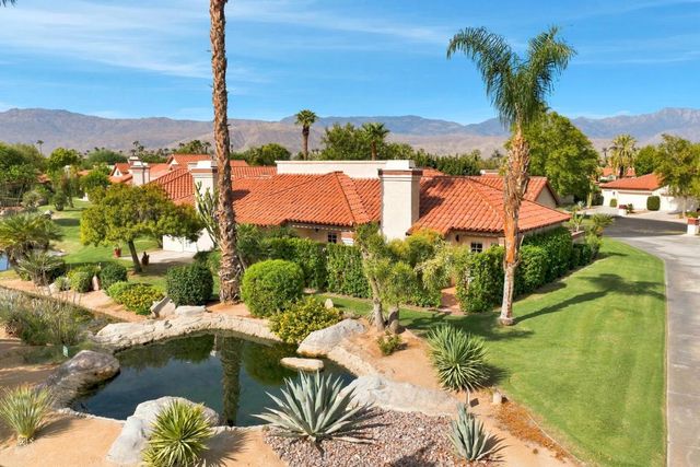 126 Avellino Circle, Palm Desert, CA 92211