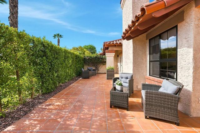 126 Avellino Circle, Palm Desert, CA 92211