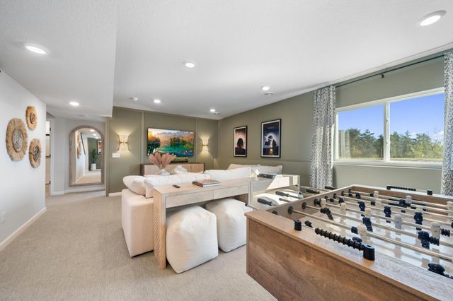 1061 Annagaire Curve, Rosemount, MN 55068