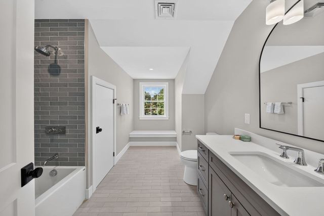 11 Viking Road, Winchester, MA 01890
