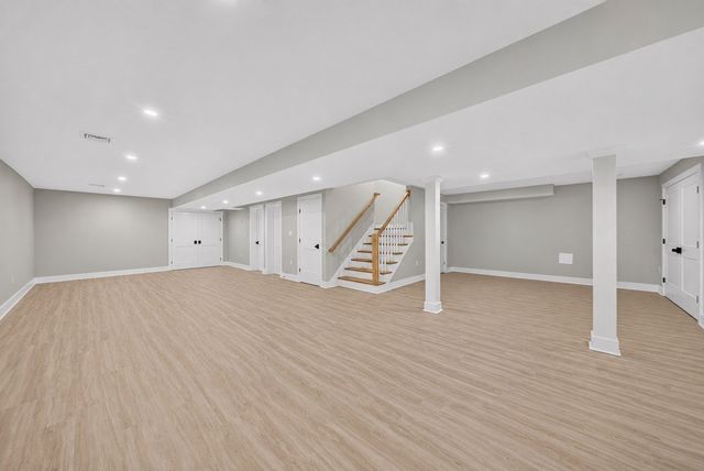 11 Viking Road, Winchester, MA 01890