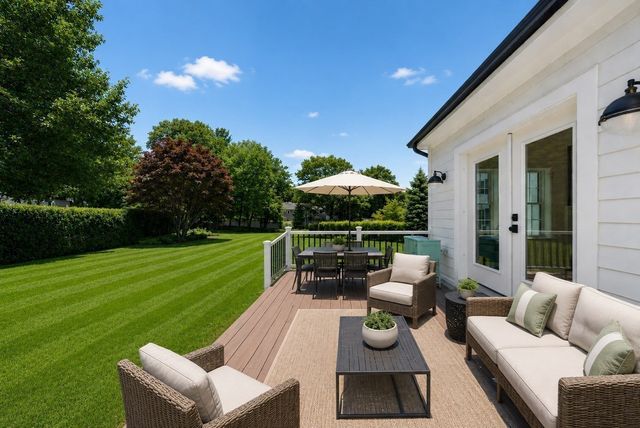 11 Viking Road, Winchester, MA 01890