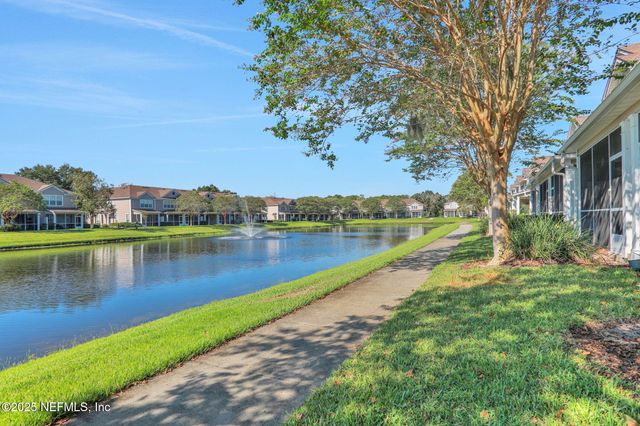 11194 CAMPFIELD Circle, Jacksonville, FL 32256