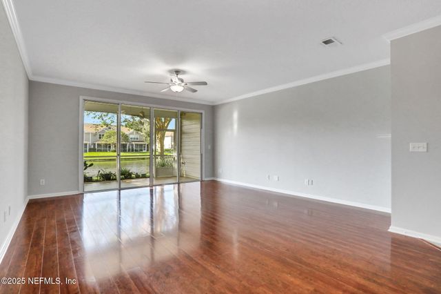11194 CAMPFIELD Circle, Jacksonville, FL 32256