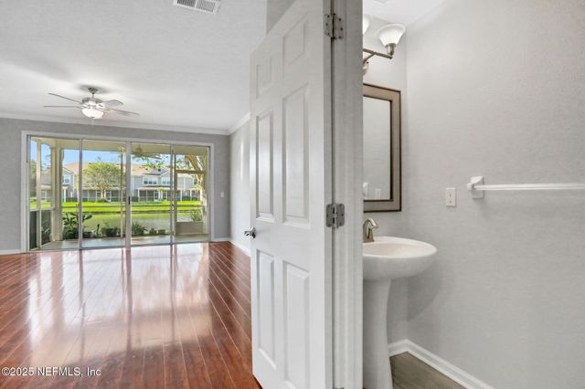 11194 CAMPFIELD Circle, Jacksonville, FL 32256