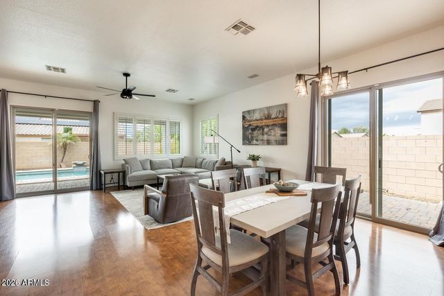 16398 N OACHS Drive, Surprise, AZ 85374