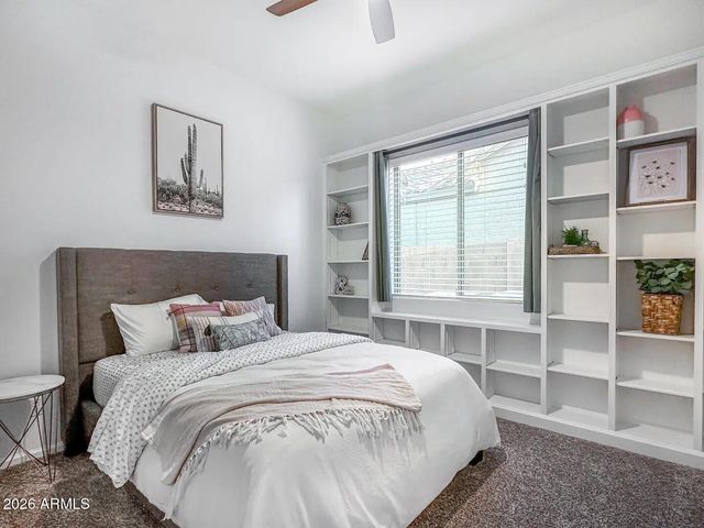 16398 N OACHS Drive, Surprise, AZ 85374