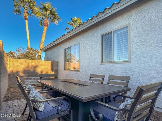 16398 N OACHS Drive, Surprise, AZ 85374