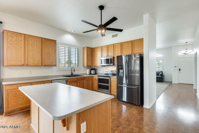 16398 N OACHS Drive, Surprise, AZ 85374