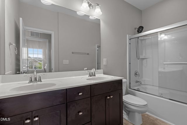 4107 Bluff Oak Drive, Cary, NC 27519