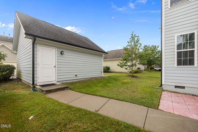 4107 Bluff Oak Drive, Cary, NC 27519