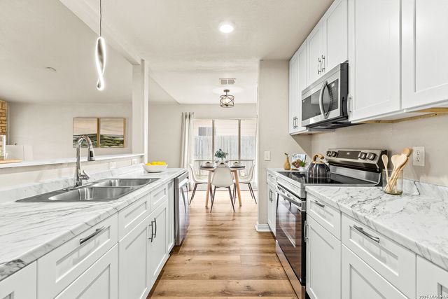 7410 Oak Marsh, Live Oak, TX 78233