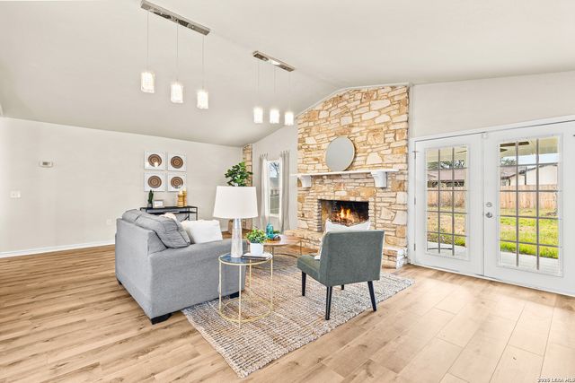 7410 Oak Marsh, Live Oak, TX 78233