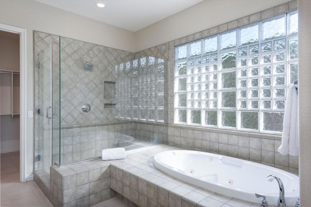 1575 Enclave Way, Palm Springs, CA 92262