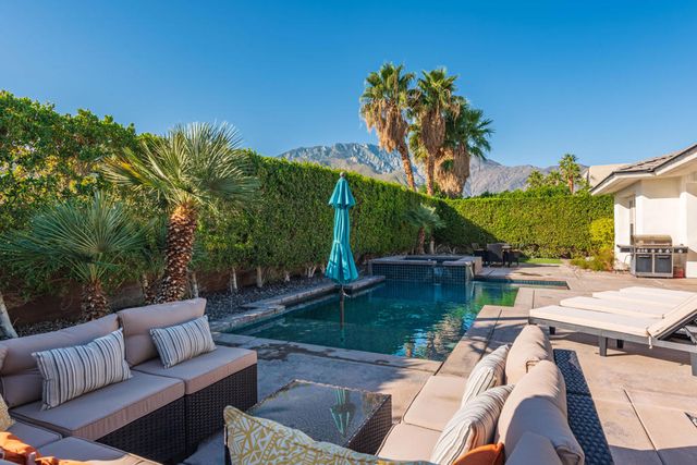 1575 Enclave Way, Palm Springs, CA 92262