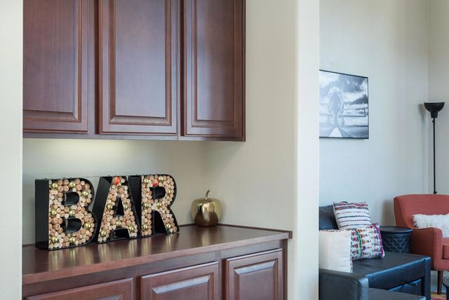 1575 Enclave Way, Palm Springs, CA 92262