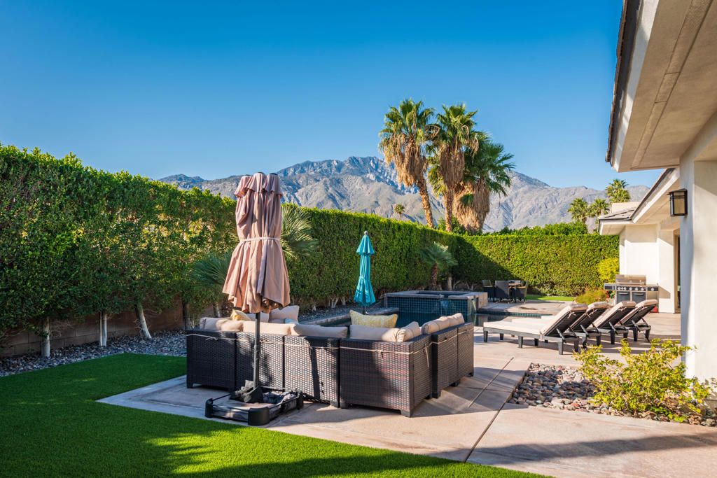 Image 33 of property listing at 1575 Enclave Way, Palm Springs, CA 92262