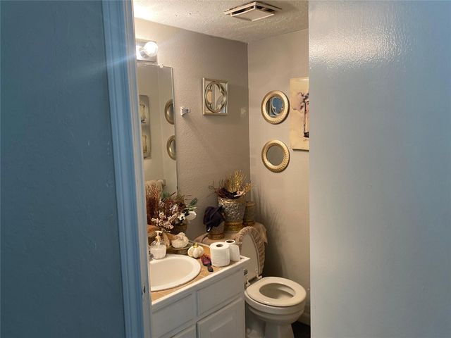 3207 Ashford Park Drive, Houston, TX 77082