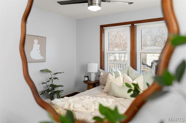 9056 McNulty Drive, St Louis, MO 63114