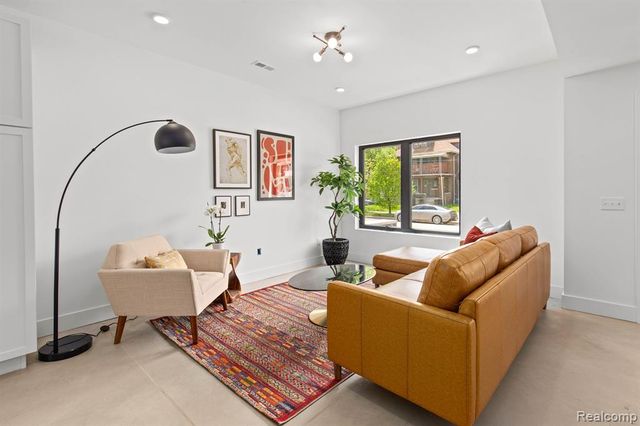 7542 Churchill Street C21, Detroit, MI 48206