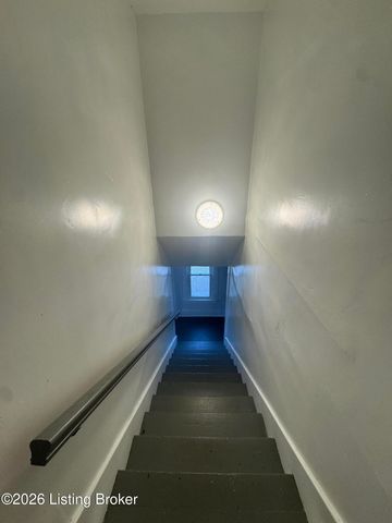 2026 S 16th St, Louisville, KY 40210