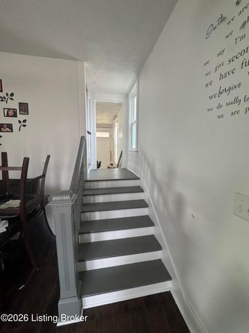 2026 S 16th St, Louisville, KY 40210