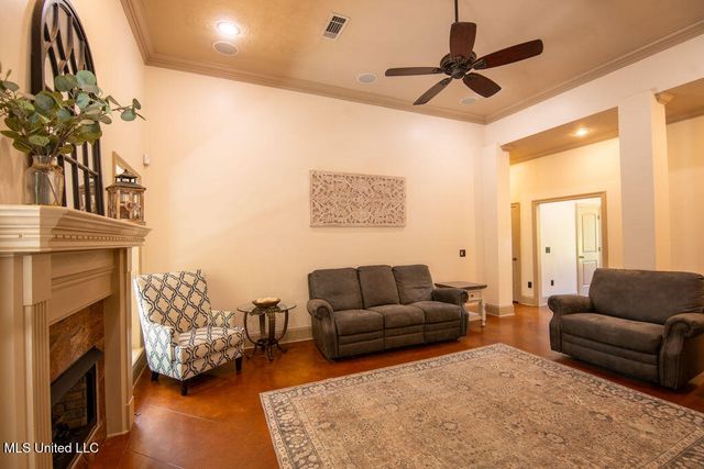 185 Magnolia Springs Drive, Florence, MS 39073